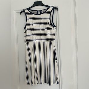 NWOT 1. State Dress in Navy/White, Size S